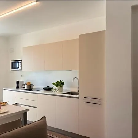 شقة Nora 2 تْشيفيتانوفا ماركي