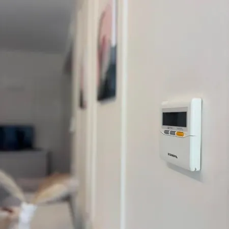 Nora 2 西维尔诺瓦·马尔凯